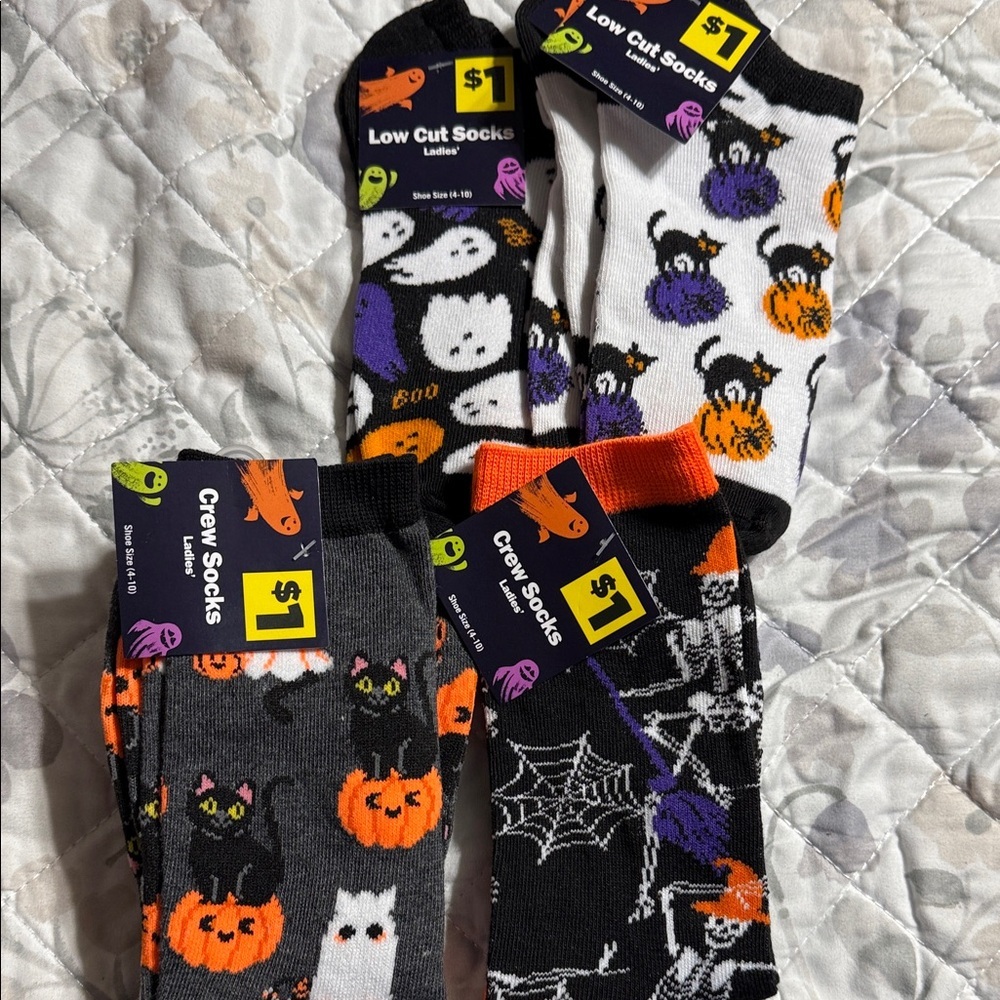 Ladies Low Cut Socks - Gray, White, Orange - Picture 2 of 3